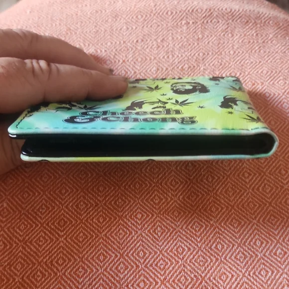 😎Stylish Green Graphic Men's Wallet - Picture 3 of 4